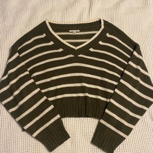 American eagle sweater
